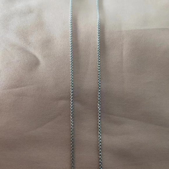 David Yurman 14K Yellow Gold X Cross Necklace in Sterling silver - Picture 7 of 8